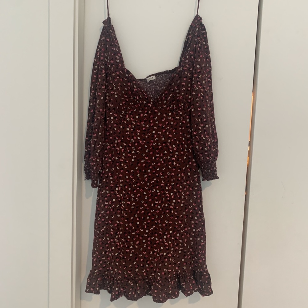 Garage XS brown dress with flowers